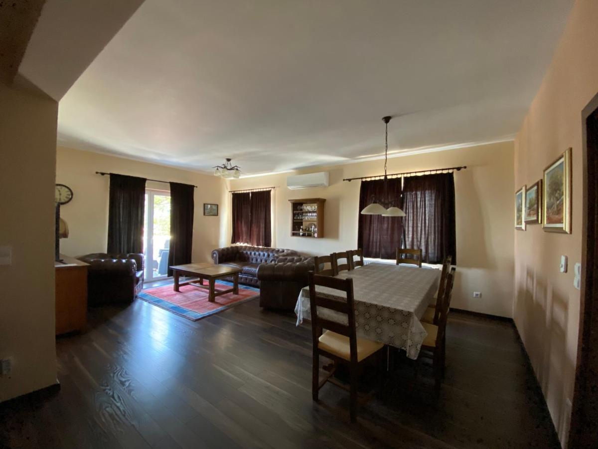Apartments Villa Lora Kraj  Exteriér fotografie
