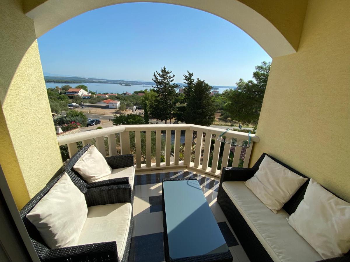 Apartments Villa Lora Kraj  Exteriér fotografie